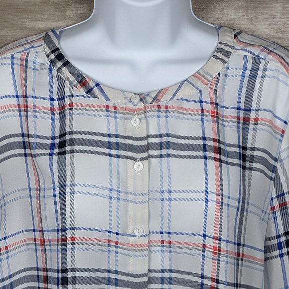 Violet + Claire* Women's Long Sleeve Button Down Curved Hem Blouse~ Size XL - Picture 4 of 11